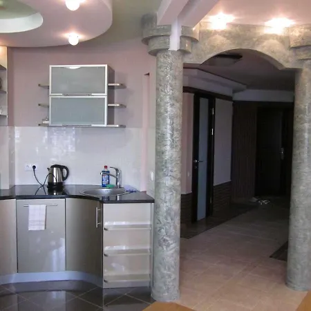 Prospekt Gazety Pravda 42 Apartment